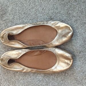 Lucky gold slip on flats, size 7